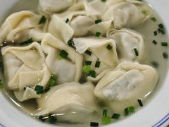 荠菜猪油渣大馄饨-君东记本帮面馆(天钥桥路店)