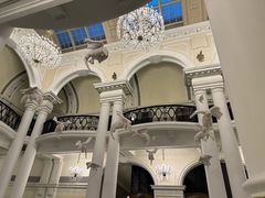 -Salon de Ville浦江汇(上海外滩华尔道夫酒店店)