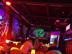 -vimi便利店酒吧