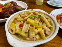 -芦茨金富饭庄·25年老字号·专做稻草鸡