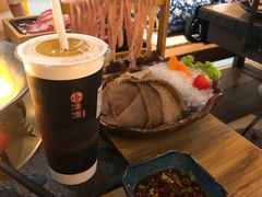 -湊湊火锅·茶憩(东城万达店)