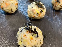 金枪鱼紫菜饭团-韩满园· 甄选韩式烤肉