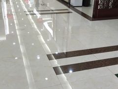 -茂菊口腔连锁(浦东南路店)