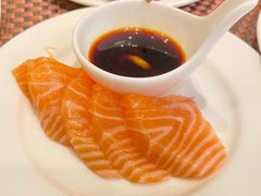 -华邑酒店·鲜艳全日自助餐厅