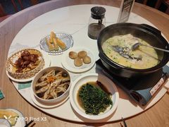-筱爷叔·上海传统手工菜(玉树路店)