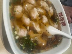 -双燕楼·手工馄饨·汤面小吃(世纪汇店)