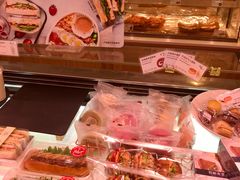 -巴黎贝甜(龙之梦购物中心虹口店)