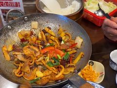 -富正毅三下锅·湘西韵味(天门山索道店)