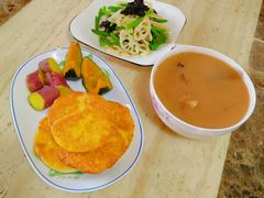 -爱月宝月嫂育儿嫂(太原店)