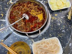 -韩妹鱼庄·泸定老字号(泸定店)