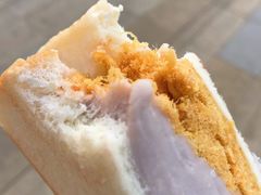 -沁屋面包店(人民东路店)