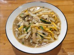 糟肉竹笋炒年糕-老袁炒年糕(富豪路店)