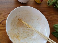 -牛八宝桂林米粉(八里庄店)