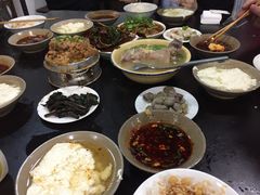 蹄花汤-梯坎豆花