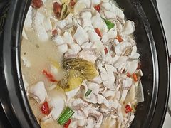 -周渝食惦酸菜鱼(青浦店)