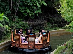 -茅山东方盐湖城景区