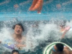 -欢乐水魔方水世界