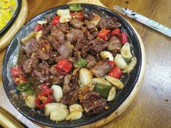 -老东镇啤酒屋海鲜加工·蒸汽海鲜·海鲜烧烤(台东店)