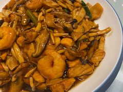 传统老爆三-陈傻子餐厅(世纪都会店)