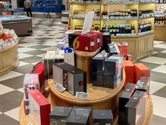 -杭州大厦LSE城市生活超市(杭州大厦店)