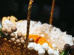 -巴渝瓦肆重庆鲜火锅(宝龙环湖店)