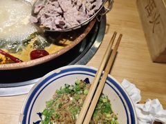 -洱火云南酸菜牛肉火锅(石景山当代商城店)