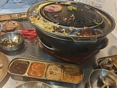 -胡悦里韩式烤肉(芝罘万达广场店)