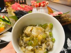 -山川小町·极番烧肉(新地假日广场店)