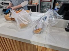 -焙丽拾光(麦凯乐直营店)