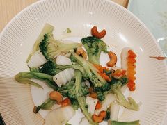 -吕氏疙瘩汤·新派鲁菜(芝罘万达店)