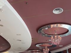 -荣誉国际酒店-云顶旋转餐厅