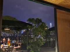 -冰冰龙虾·江湖菜·花园江景餐厅