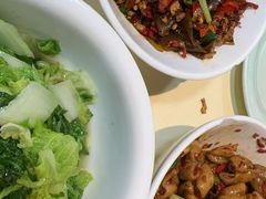 -笨罗卜浏阳菜馆(龙华鹏润达店)