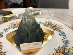 富士山下-DOPAMINE多巴胺·甜品面包·生日蛋糕(国贸店)