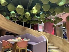 -水桶王国主题餐厅·聚会·生日派对·亲子活动·家庭套餐(亚龙湾希尔顿店)