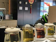 -涨巢·潮玩水疗局