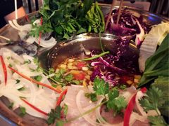 -Lanterns Vietnamese Restaurant