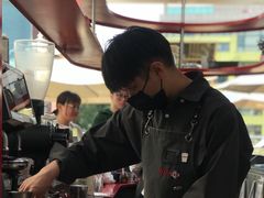 -UNI UNI(环亚凯瑟琳店)