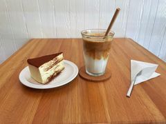 -Cafe Villa
