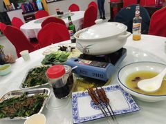 -撒拉人家.酸菜牦牛肉火锅