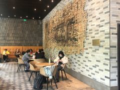 大堂-星巴克臻选(湖滨道店)