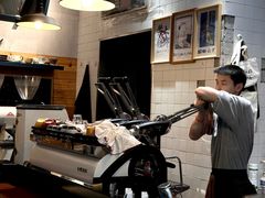-Be Lived Cafe比例咖啡(摩天轮店)