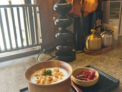 -银米·云南传统过桥米线(双廊黑金冠店)