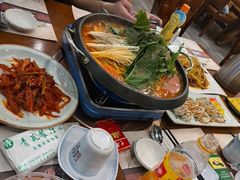 鳕鱼海鲜火锅-青瓦餐厅·生鱼片·韩园烤肉(西塔店)