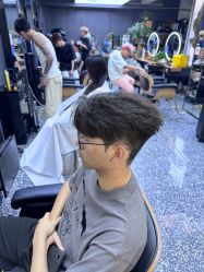 -藤野造型专业烫染接发