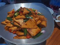 -俭寨大盘鸡·缸子肉·小公鸡·新疆菜(云通店)