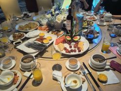 点击看大图 -金茂深圳JW万豪酒店·宴会厅