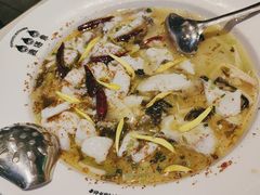 -渔语鱼酸菜鱼新川菜(来福士店)