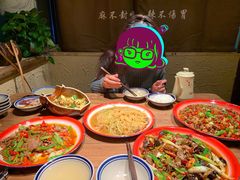 -泥糊破店小酒馆·团建聚餐(南京西路店)