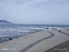 -青岛石老人海水浴场